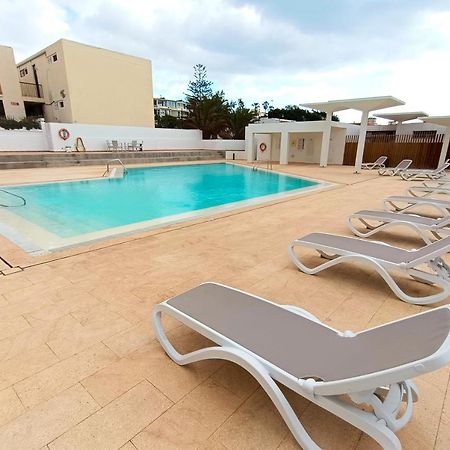 Apartment La Fiesta อาโรนา ภายนอก รูปภาพ
