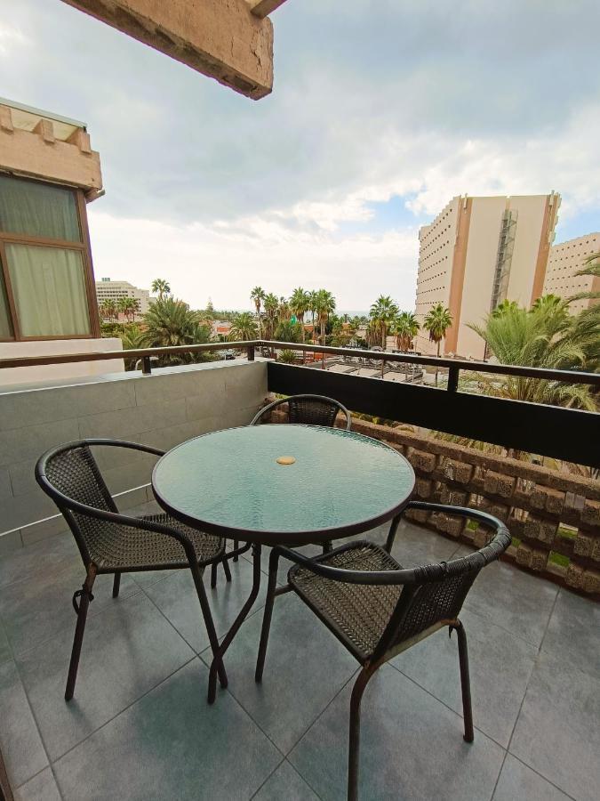 Apartment La Fiesta อาโรนา ภายนอก รูปภาพ